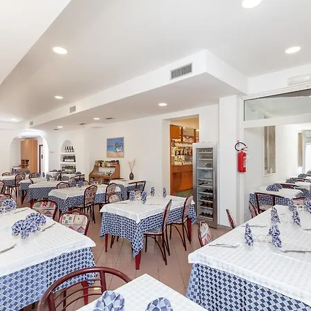 Chiar Di Luna Hotell Senigallia