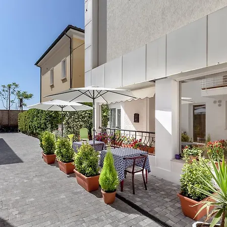 Chiar Di Luna Hotell
