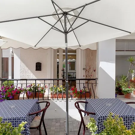 Chiar Di Luna Hotell