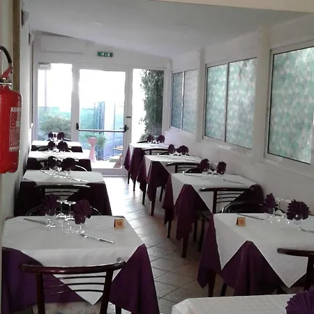 Chiar Di Luna Hotell Senigallia